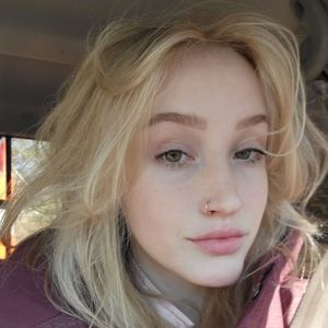 Meet your Posher, Sloane